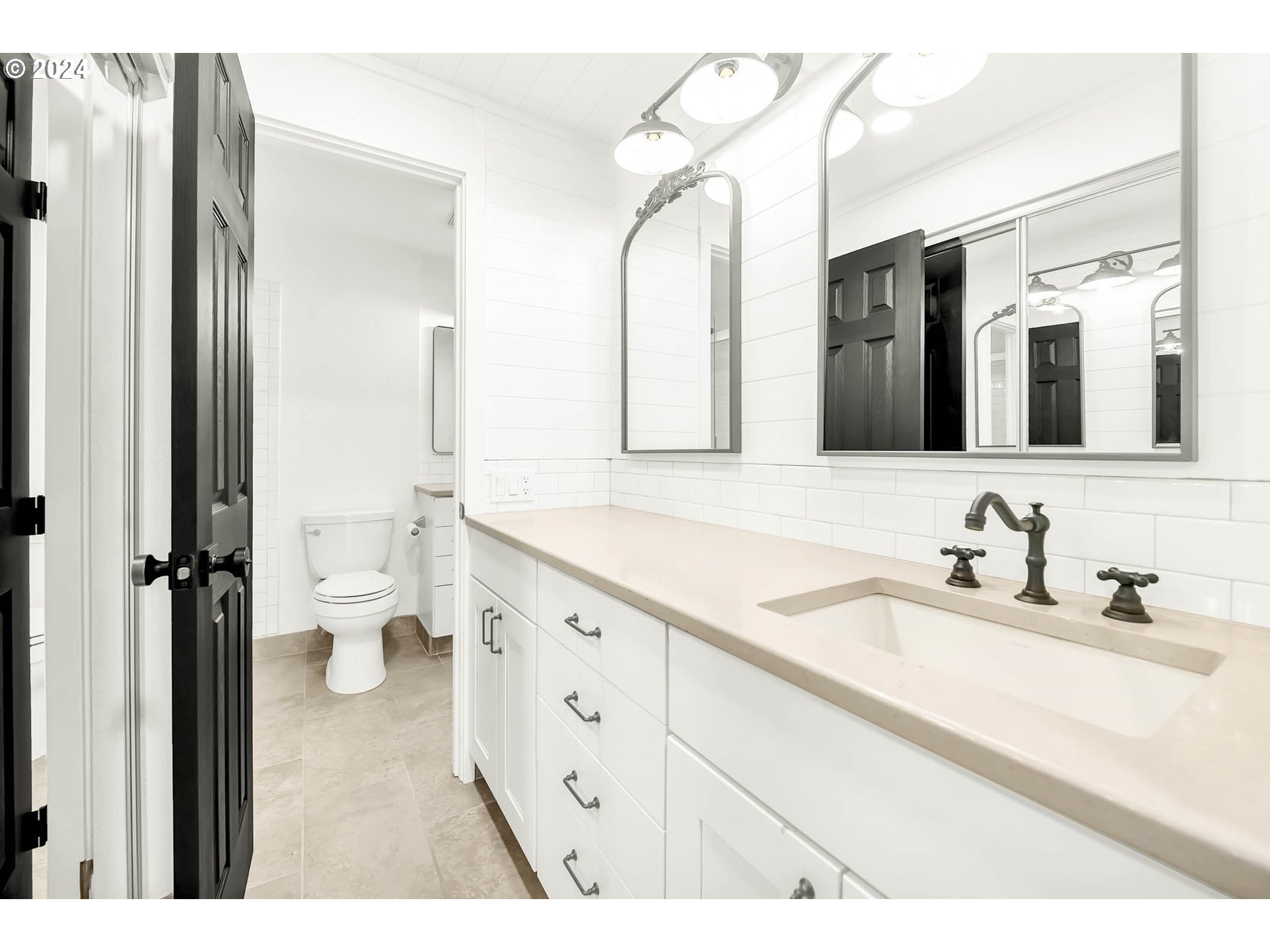 305 Country Club Road Eugene, OR 97401 - Photo 20 of 44 Gallery Image 20