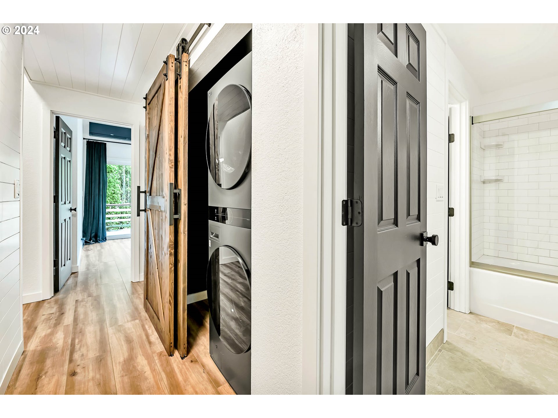 305 Country Club Road Eugene, OR 97401 - Photo 26 of 44 Gallery Image 26