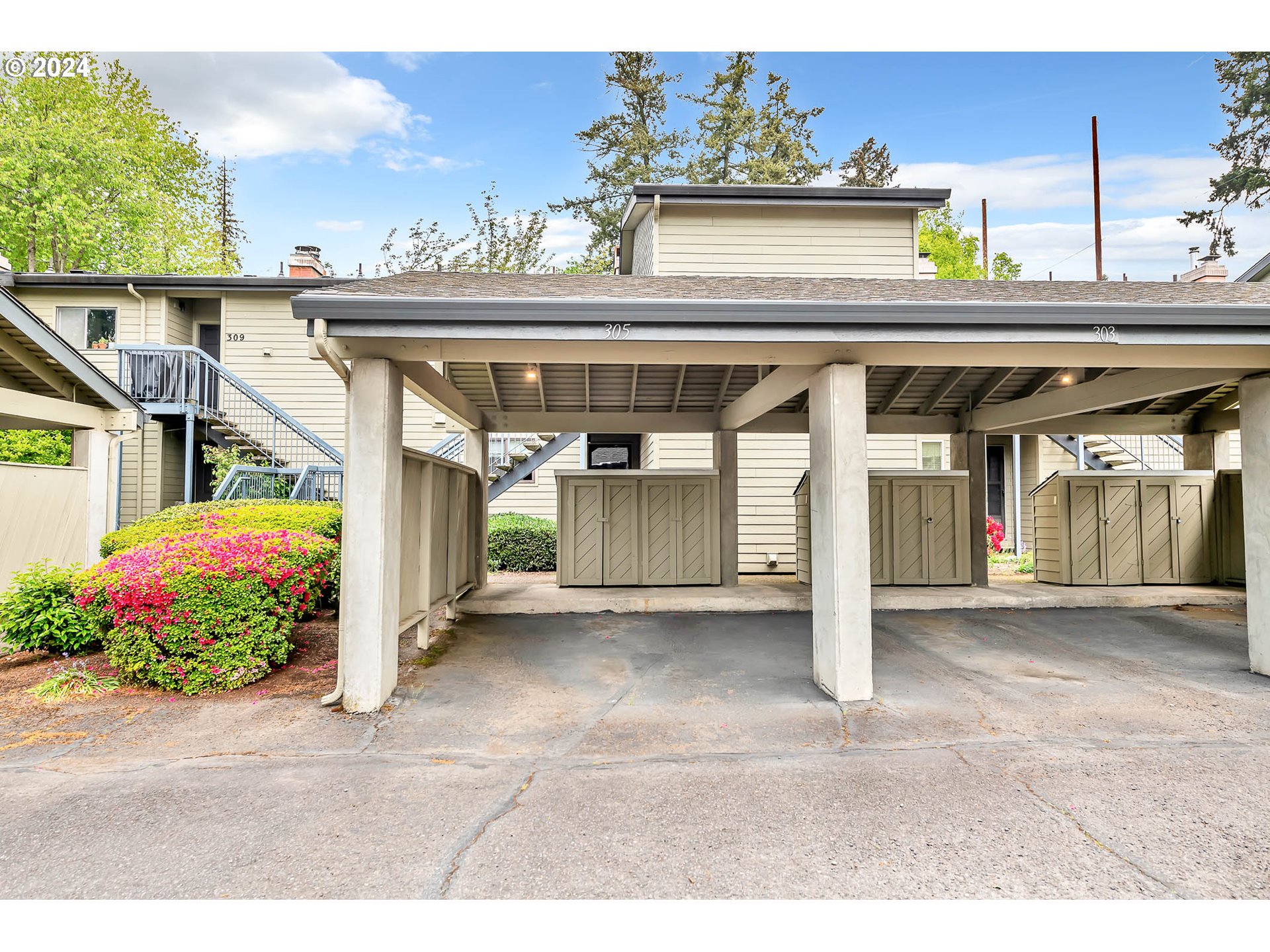 305 Country Club Road Eugene, OR 97401 - Photo 40 of 44 Gallery Image 40