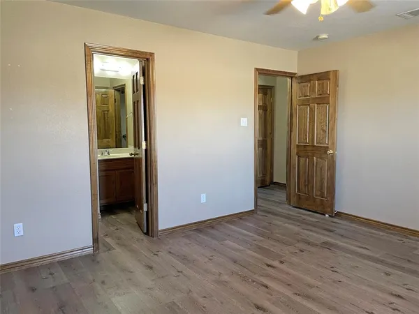 $1,450 | 3120 Conveyor Drive, Joshua, TX 76058