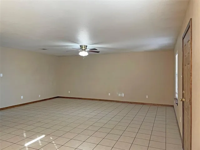 $1,650 | 3120 Conveyor Drive, Joshua, TX 76058