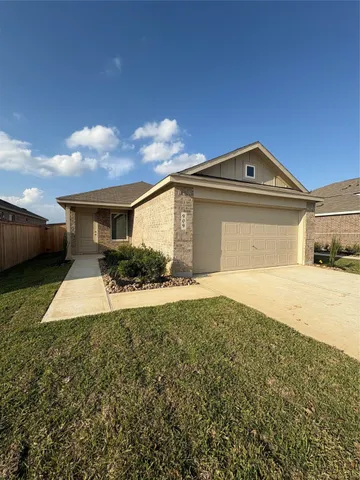 $1,649 | 909 Lago Laceno Lane, Huffman, TX 77336