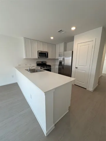 $1,649 | 909 Lago Laceno Lane, Huffman, TX 77336