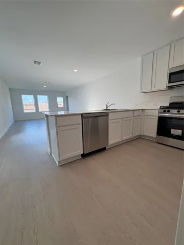 $1,649 | 909 Lago Laceno Lane, Huffman, TX 77336