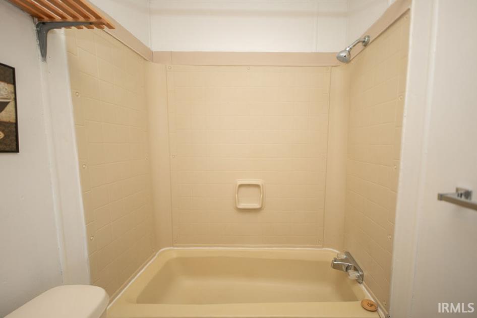 1209 West Green Tree Lane Bloomington, IN 47403 - Photo 2 of 15