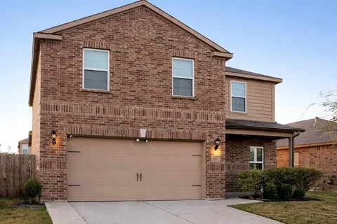 a front view of house with yard