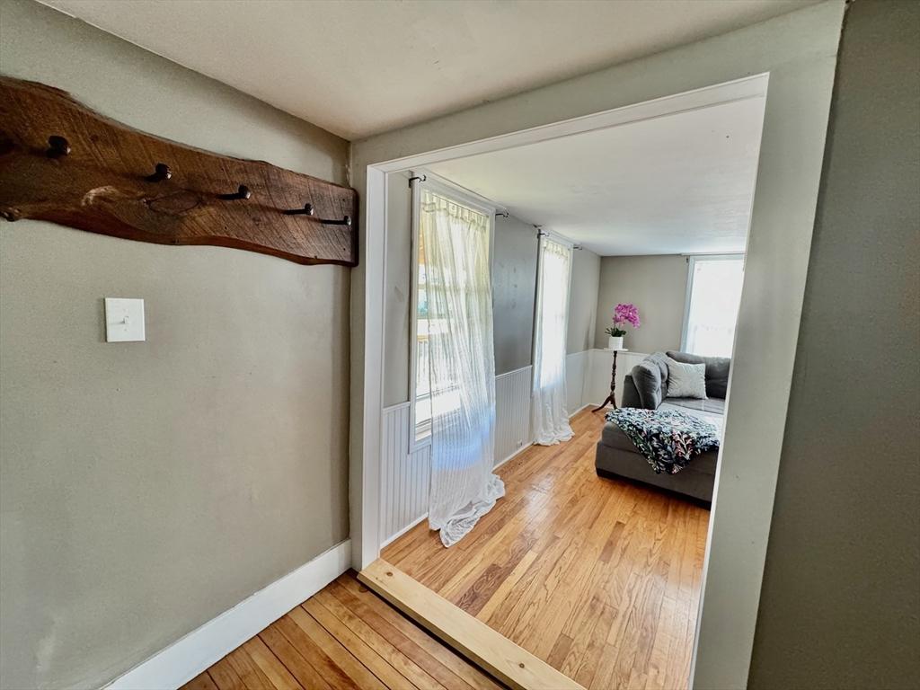 119 Shelburne Road Greenfield, MA 01301 - Photo 8 of 36 Gallery Image 8