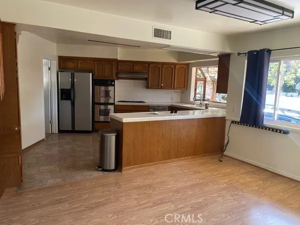 $5,100 | 200 Sleepy Hollow Terrace, Glendale, CA 91206