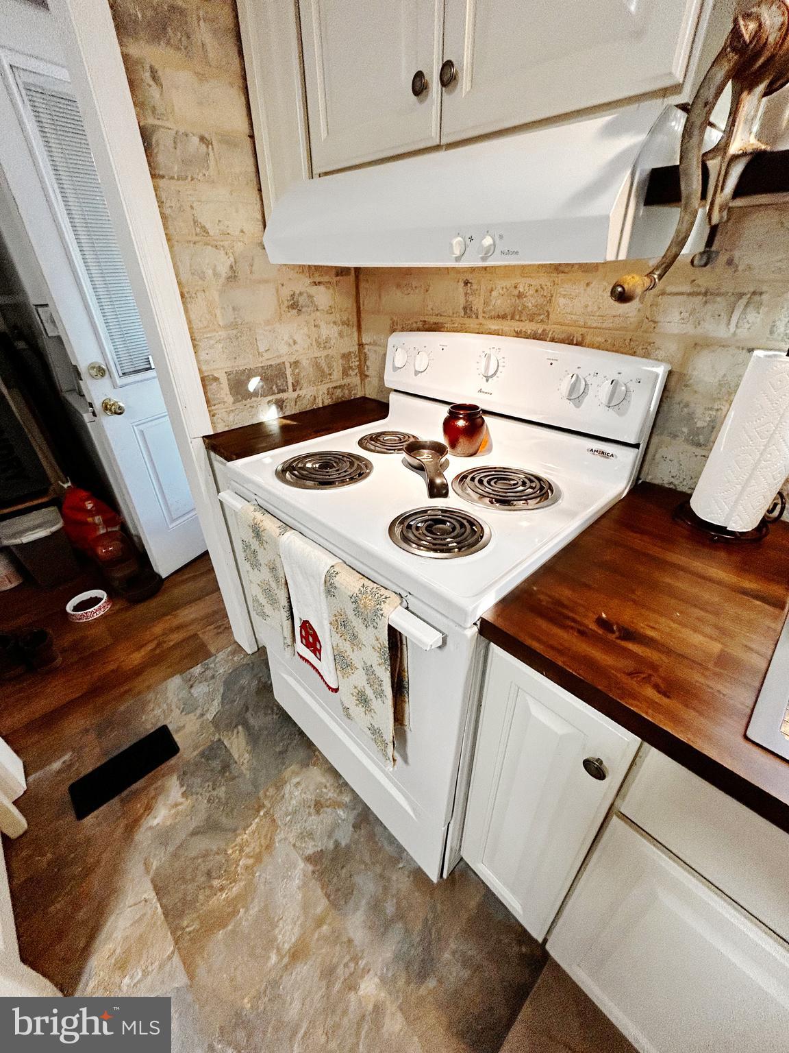 260 Marshall Mill Road, Unit 146 Malaga, NJ 08328 - Photo 11 of 22 a utility room with dryer and washer