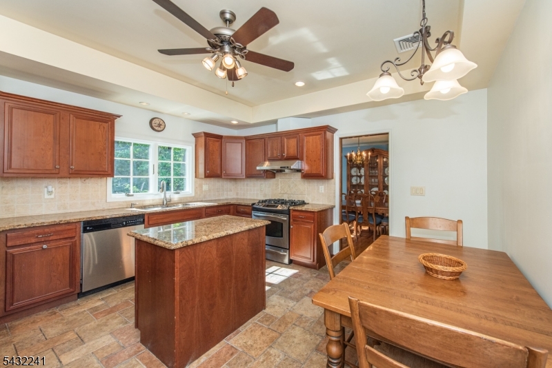 232 Ridge Road West Milford, NJ 07480 - Photo 2 of 50