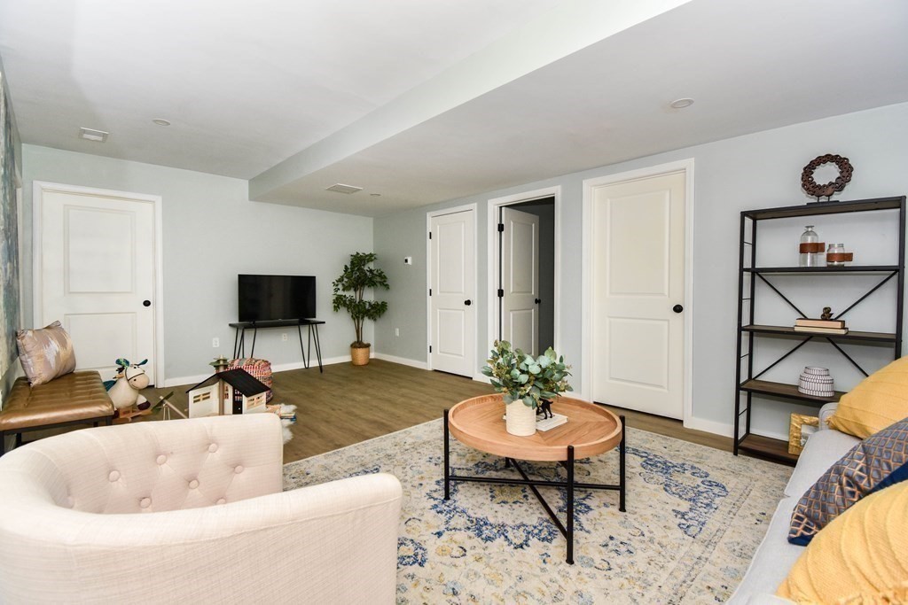16 Jackson Road, Unit 16 North Chelmsford, MA 01863 - Photo 5 of 30 Gallery Image 5