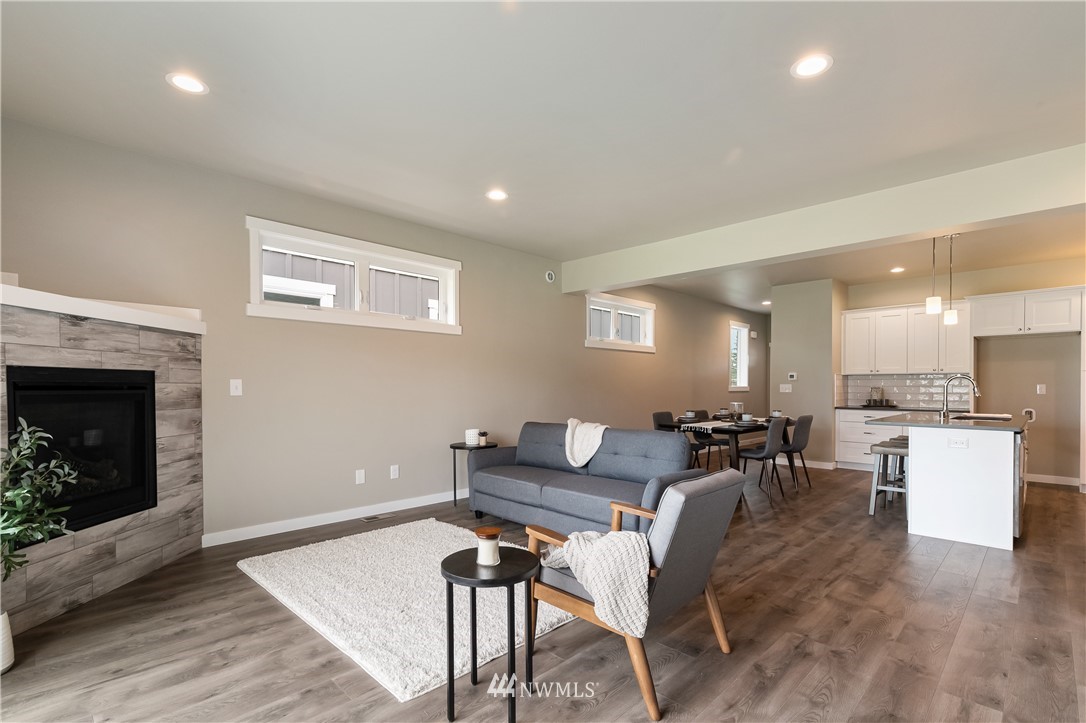 6933 Red Ridge Drive, Unit B Lynden, WA 98264 - Photo 13 of 31 Gallery Image 13