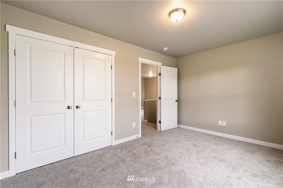 6933 Red Ridge Drive, Unit B Lynden, WA 98264 - Photo 24 of 31 Gallery Image 24