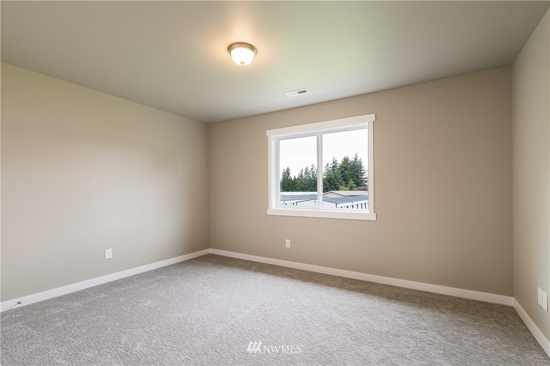 6933 Red Ridge Drive, Unit B Lynden, WA 98264 - Photo 25 of 31 Gallery Image 25