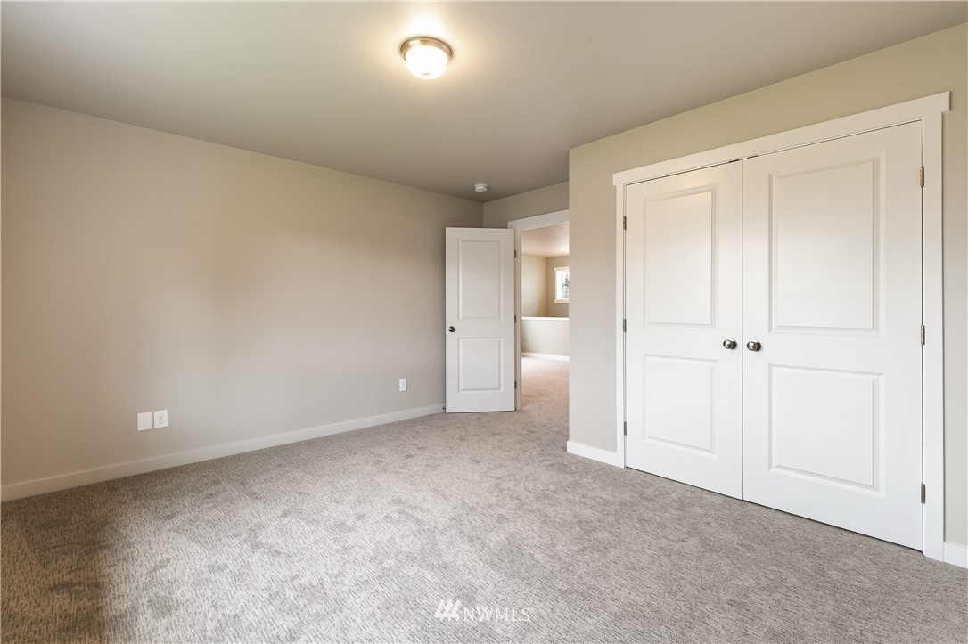 6933 Red Ridge Drive, Unit B Lynden, WA 98264 - Photo 26 of 31 Gallery Image 26
