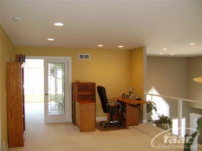 13151 Torrey Road Fenton, MI 48430 - Photo 19 of 38 20284238-18.JPG