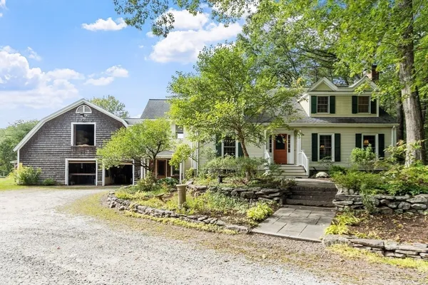 $2,500,000 | 225 Lowell Street, Carlisle, MA 01741