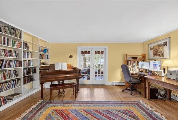 $2,500,000 | 225 Lowell Street, Carlisle, MA 01741