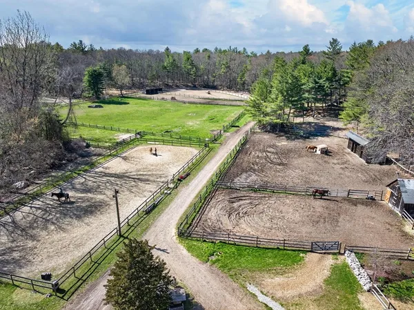 $2,500,000 | 225 Lowell Street, Carlisle, MA 01741