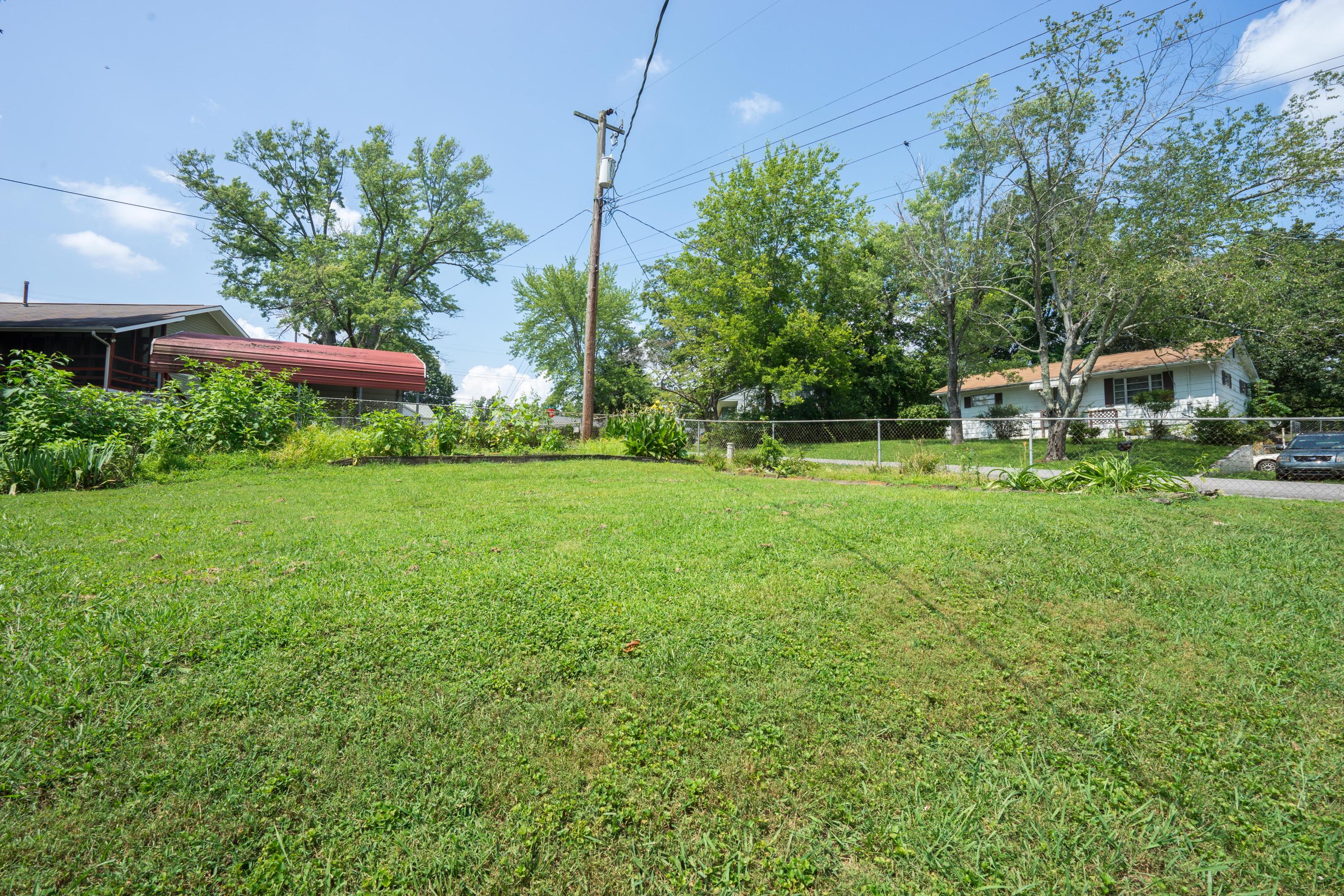 100 Wayside Road Oak Ridge, TN 37830 - Photo 19 of 20 DSC09955