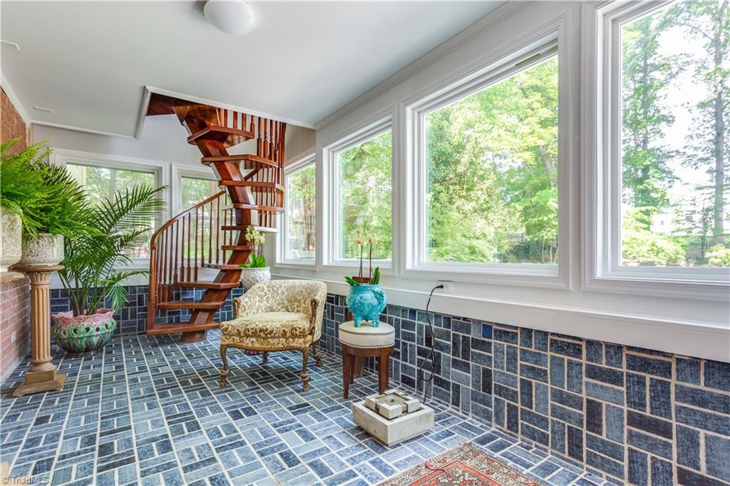 1004 Dover Road Greensboro, NC 27408 - Photo 22 of 30 Gallery Image 22