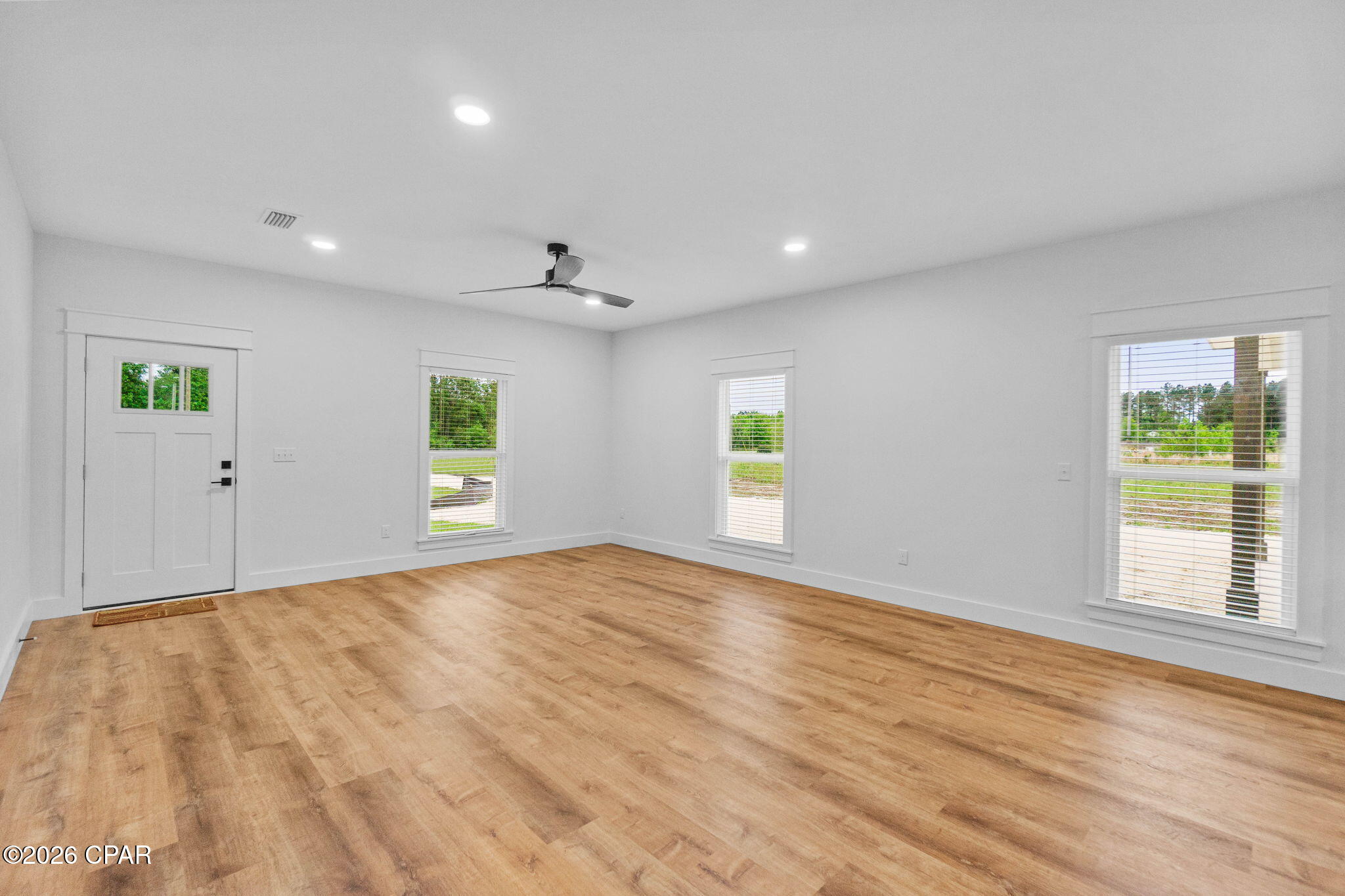 842 Kirkland Road Chipley, FL 32428 - Photo 3 of 32