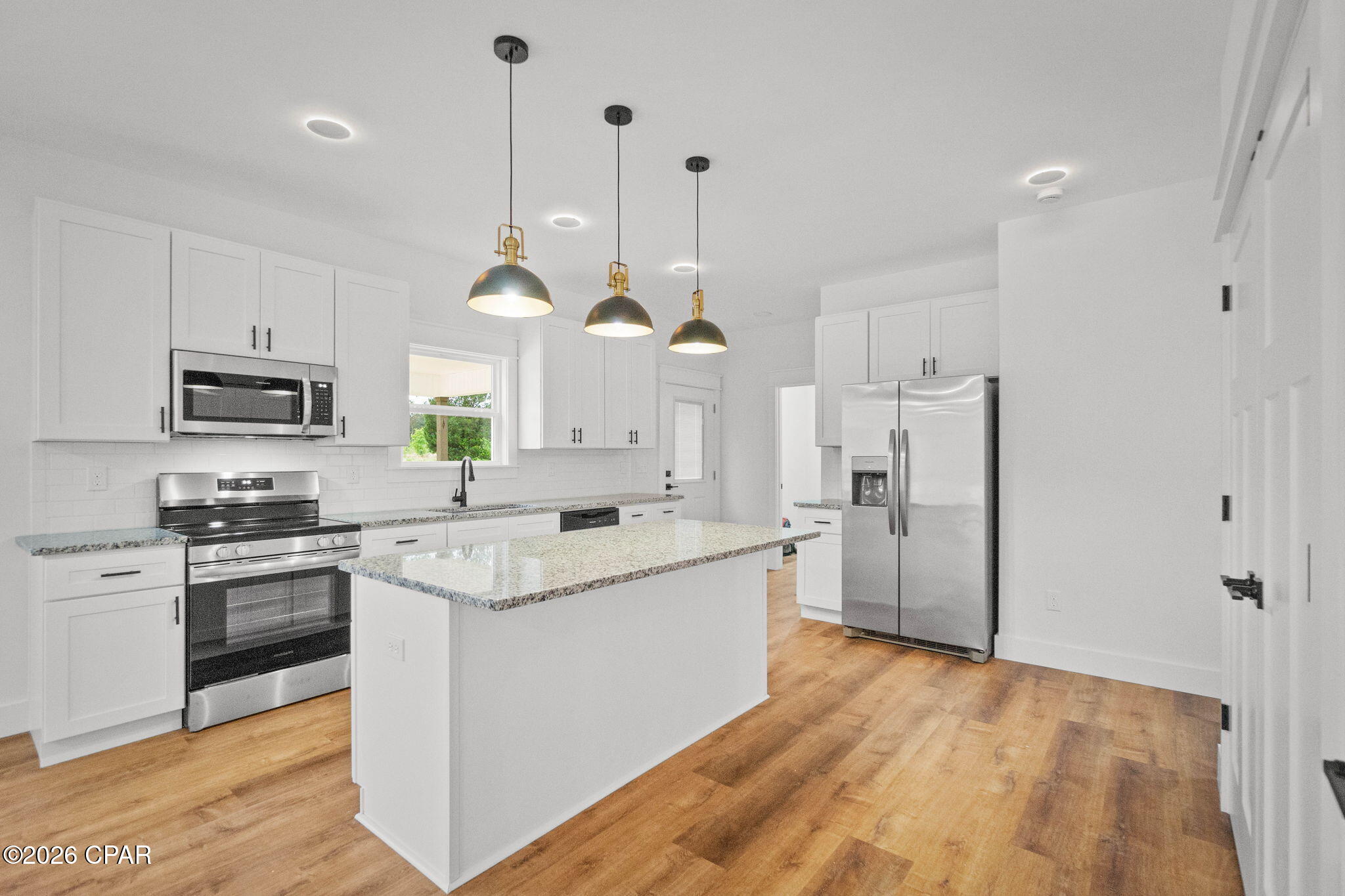 842 Kirkland Road Chipley, FL 32428 - Photo 6 of 32