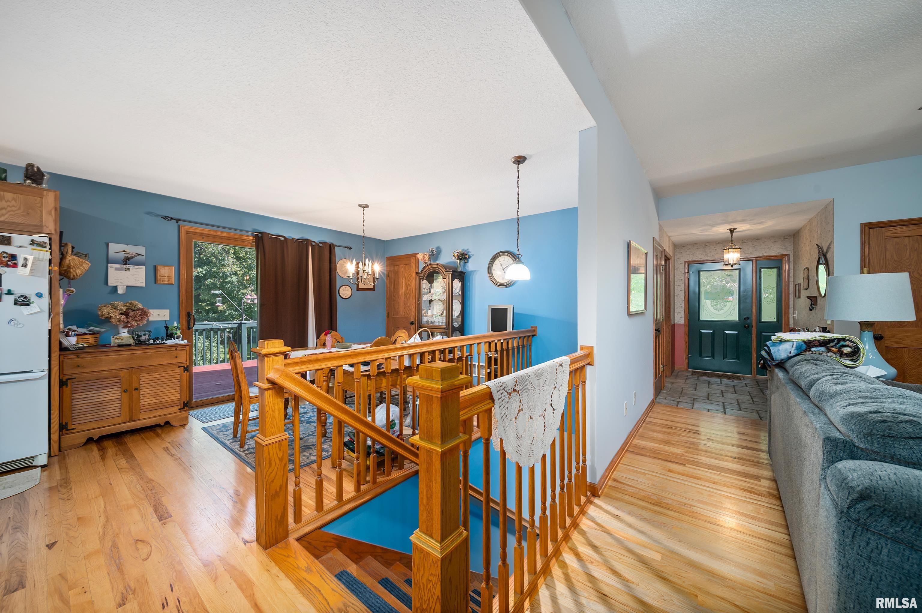 9909 132nd St Court West Taylor Ridge, IL 61284 - Photo 9 of 29 Gallery Image 9