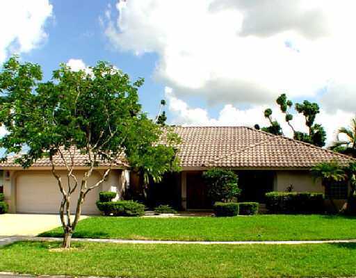 20041 Back 9 Drive Boca Raton, FL 33498 - Photo 1 of 1 Primary Photo