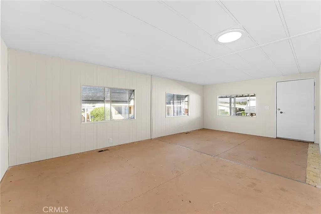 35218 Fir, Unit 30 Yucaipa, CA 92399 - Photo 12 of 41