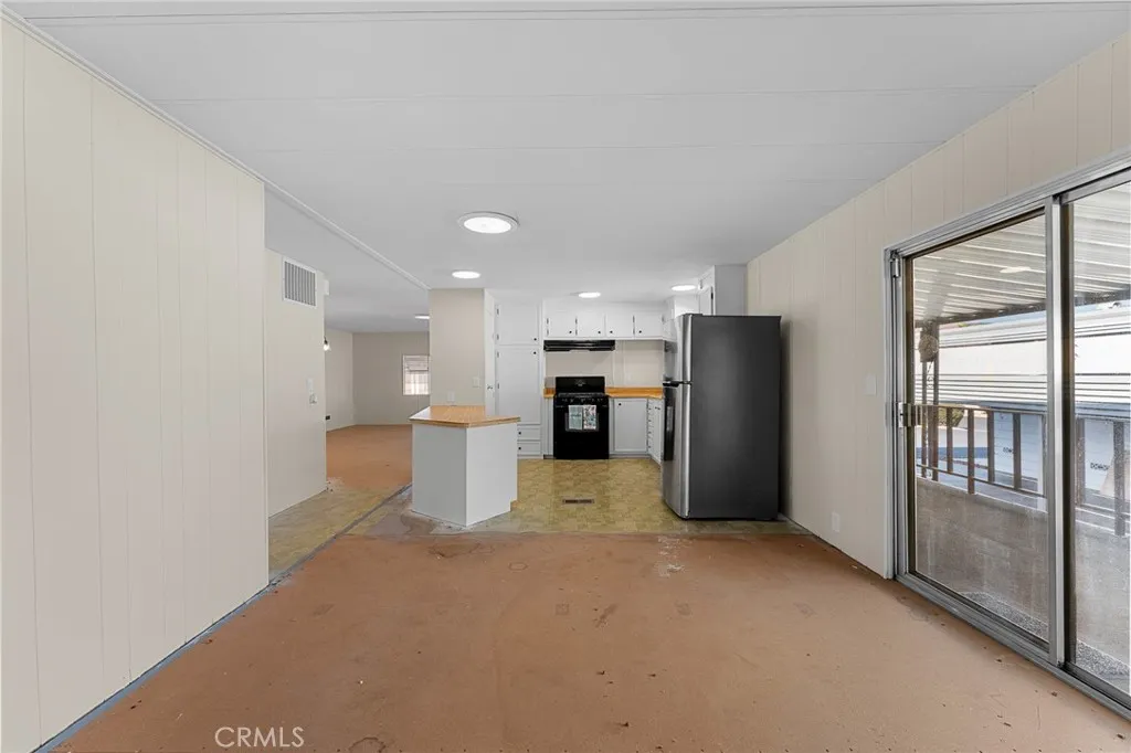 35218 Fir, Unit 30 Yucaipa, CA 92399 - Photo 14 of 41