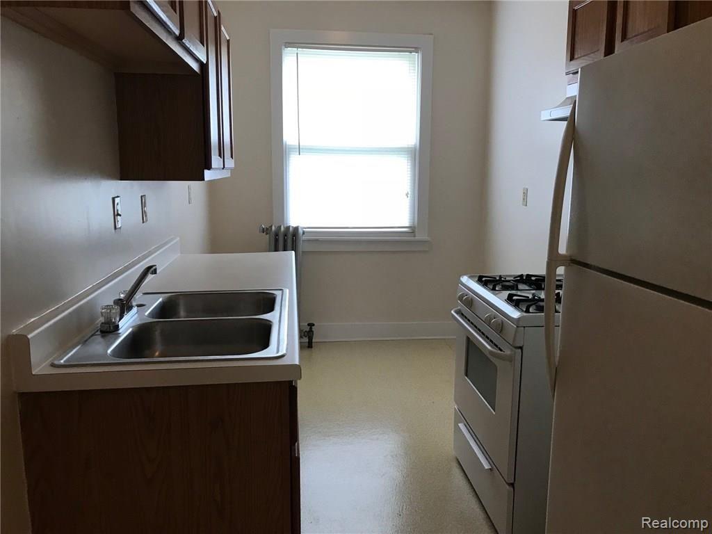 8000 Pilgrim Street, Unit G Detroit, MI 48238 - Photo 5 of 11