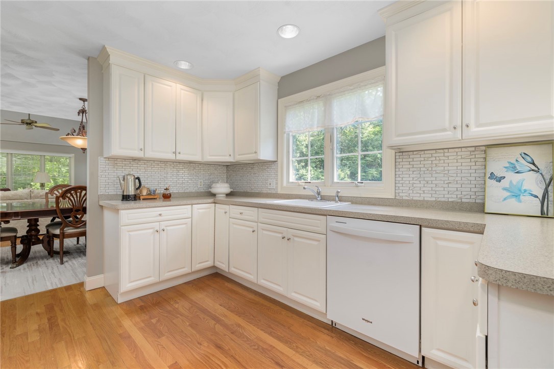 64 Channel View, Unit 4 Warwick, RI 02889 - Photo 9 of 46