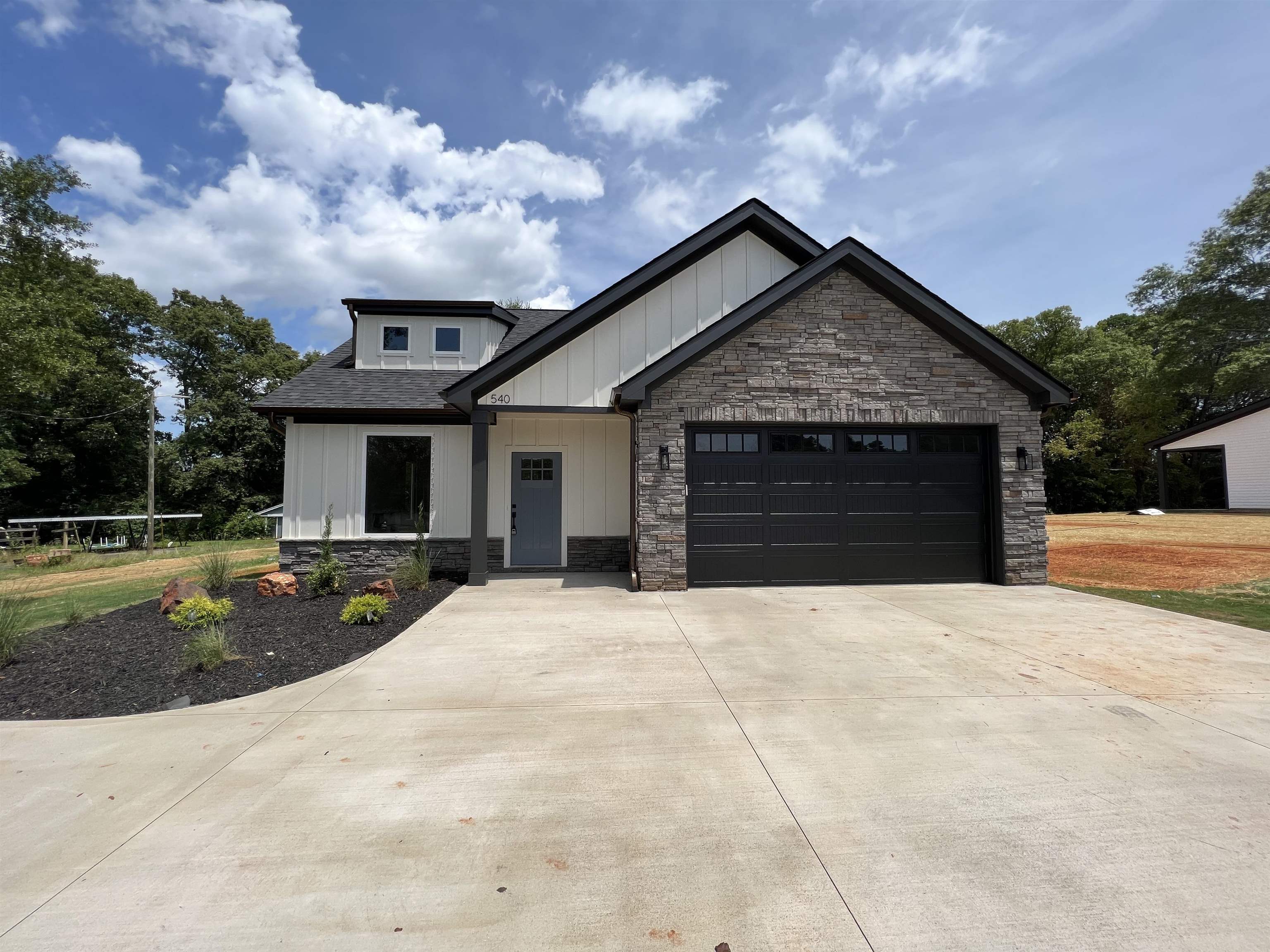 540 Gramling School Road Inman, SC 29349 - Photo 1 of 12