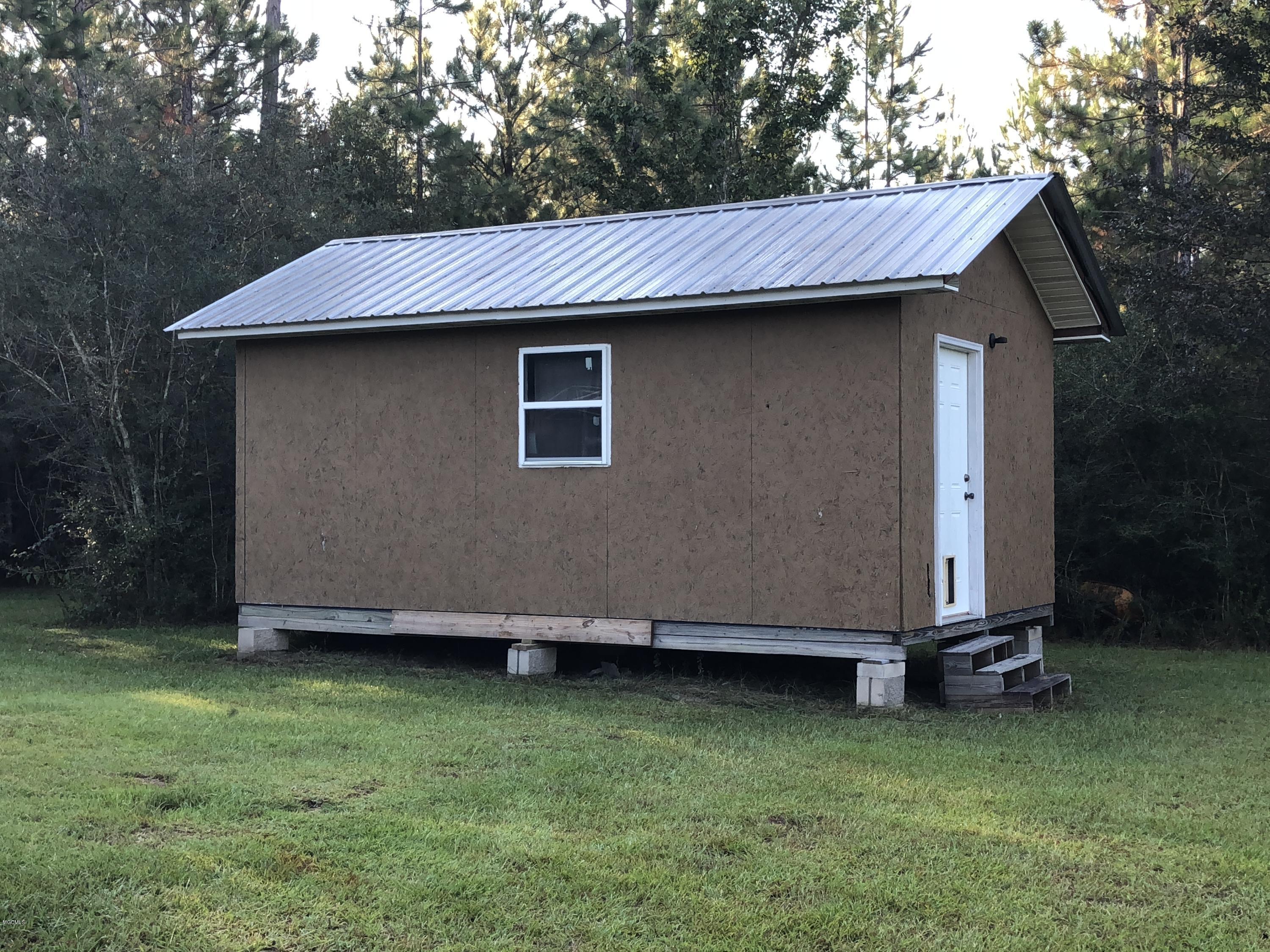 105 Pasture Road Perkinston, MS 39573 - Photo 19 of 26 105PRg