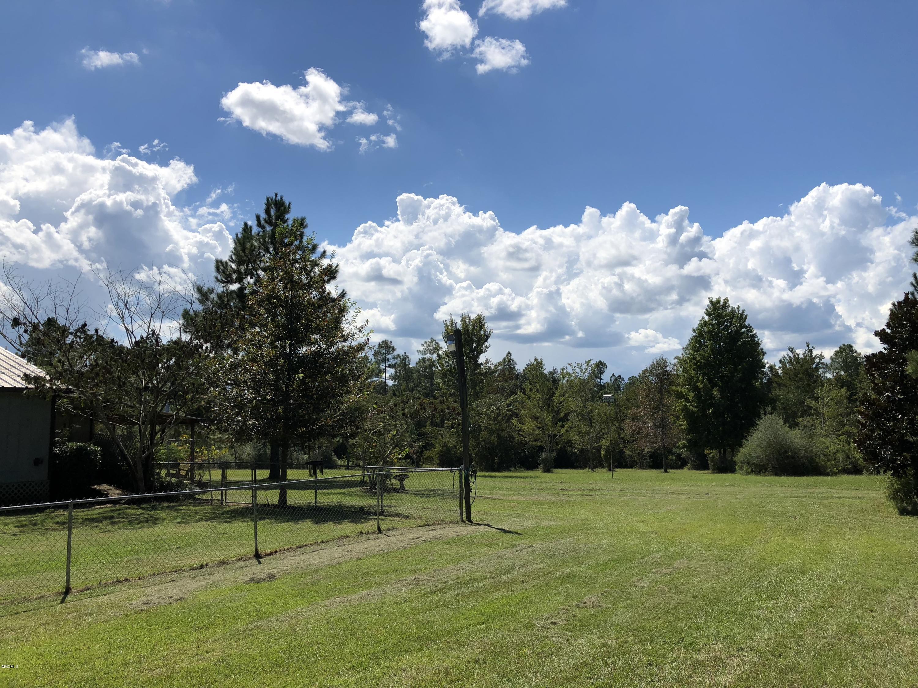 105 Pasture Road Perkinston, MS 39573 - Photo 21 of 26 IMG_6027