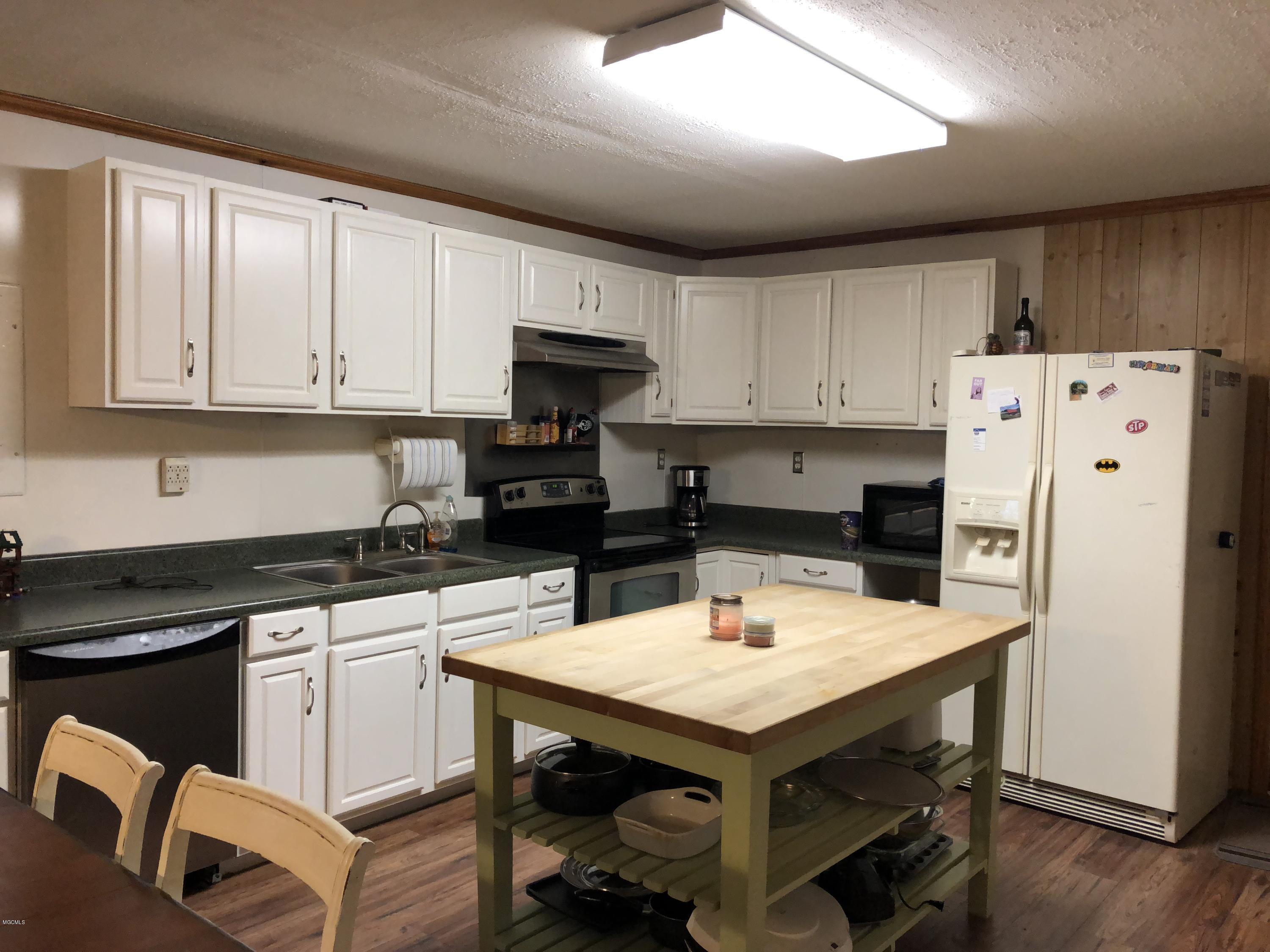 105 Pasture Road Perkinston, MS 39573 - Photo 6 of 26 105PRj