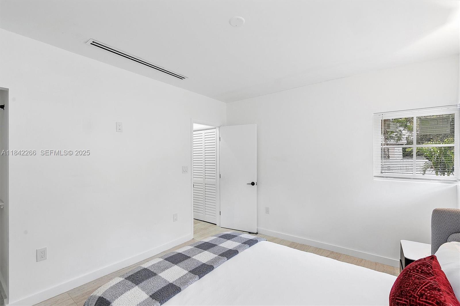 58 Northeast 45th Street Miami, FL 33137 - Photo 50 of 55