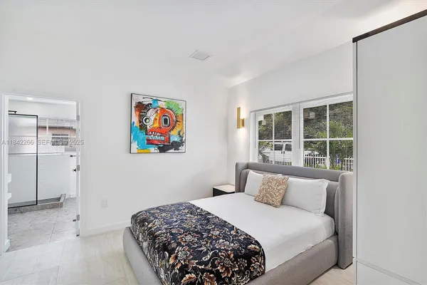 $13,000 | 58 Northeast 45th Street, Miami, FL 33137