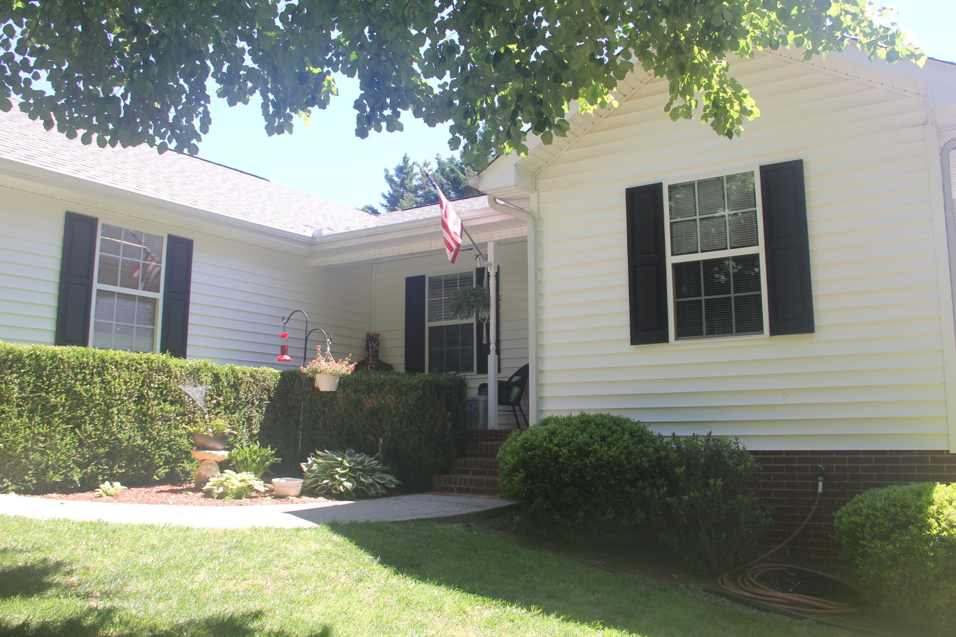 3718 Salem Valley Road Ringgold, GA 30736 - Photo 2 of 22 IMG_4768