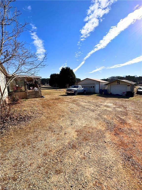 458 Deadmon Road Mocksville, NC 27028 - Photo 7 of 9 Gallery Image 7