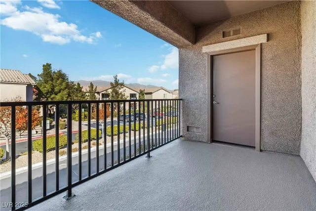 $309,999 | 4685 Apulia Drive, Unit 201, North Las Vegas, NV 89084