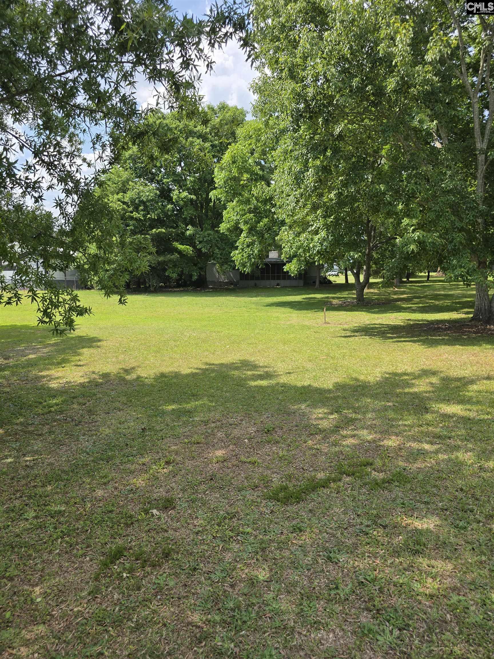 1193 Harvest Road Saluda, SC 29138 - Photo 6 of 9 a view of an ocean and beach