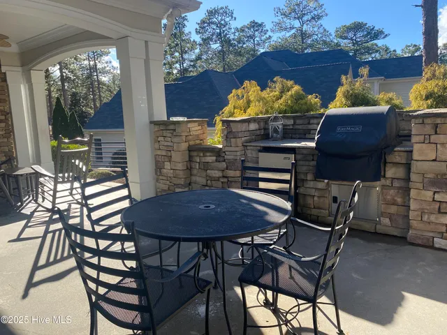 $225,000 | 260 Cochrane Castle Circle, Unit 5, Pinehurst, NC 28374