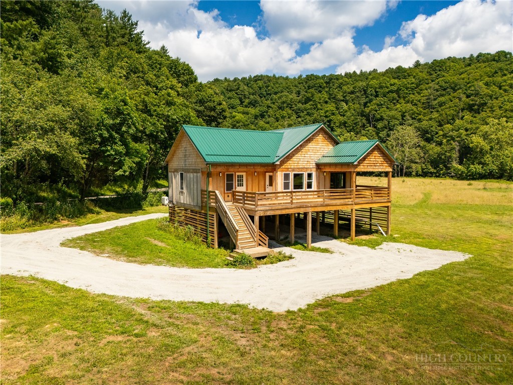 4205 Railroad Grade Road Fleetwood, NC 28626 - Photo 5 of 50 Gallery Image 5