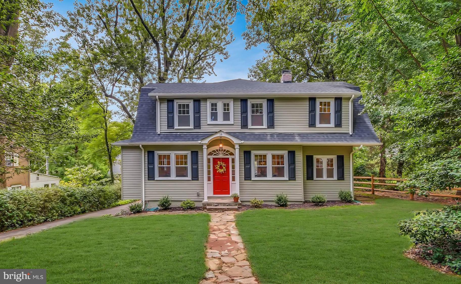 16 Overhill Road Baltimore, MD 21228 - Photo 2 of 30 Charming home on tree-lined street
