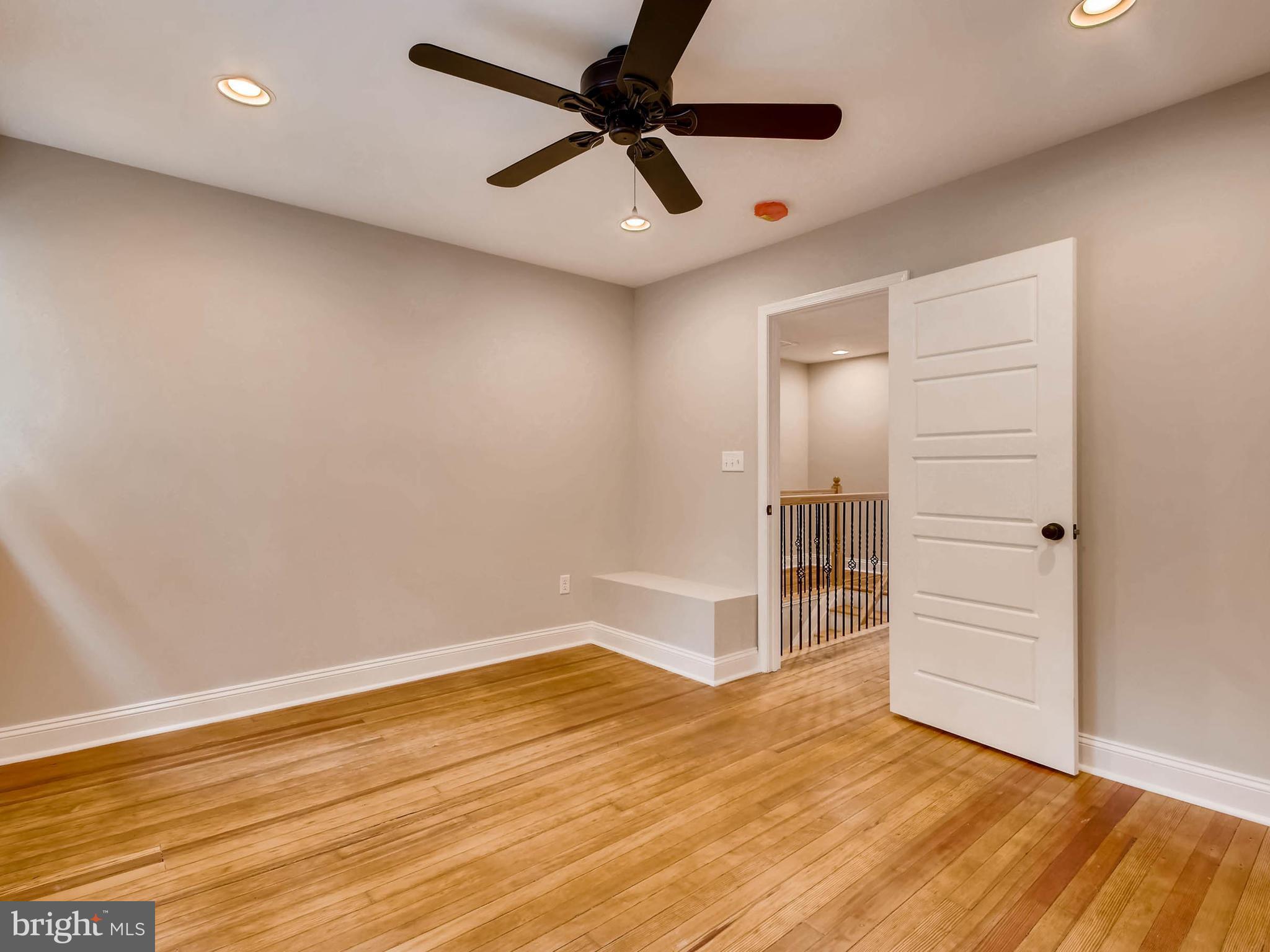 16 Overhill Road Baltimore, MD 21228 - Photo 24 of 30 Bedroom