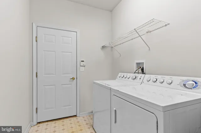 $625,000 | 920 Nathaniel Trail, Warminster, PA 18974