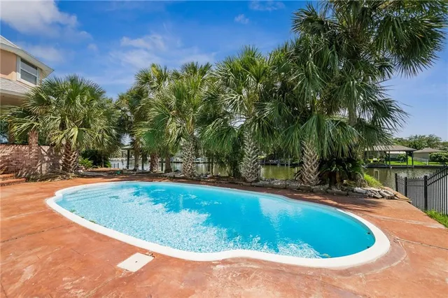 $679,000 | 104 Inlet Drive, Slidell, LA 70458