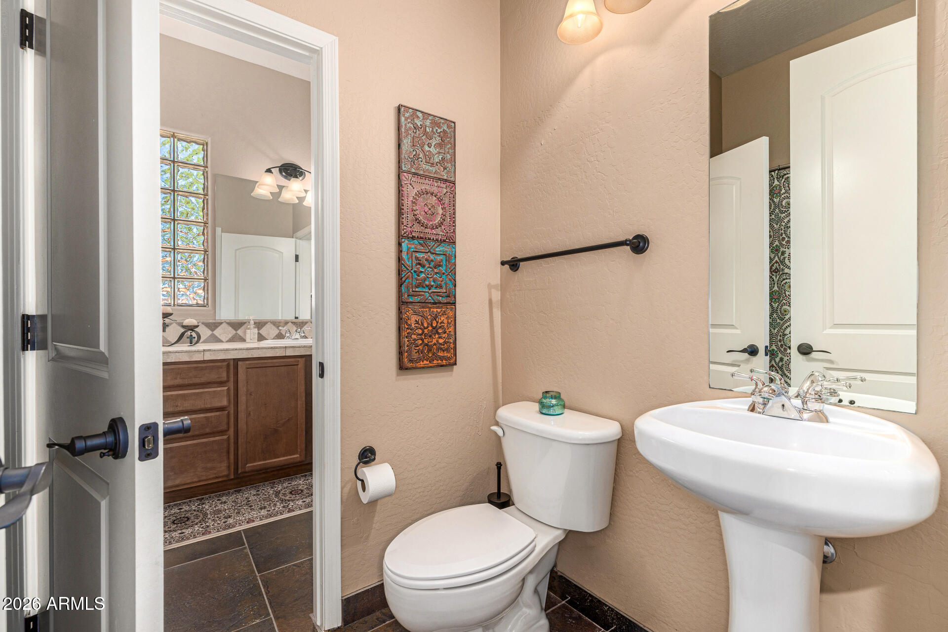 2324 La Verna Way Phoenix, AZ 85086 - Photo 48 of 79 Bath 3